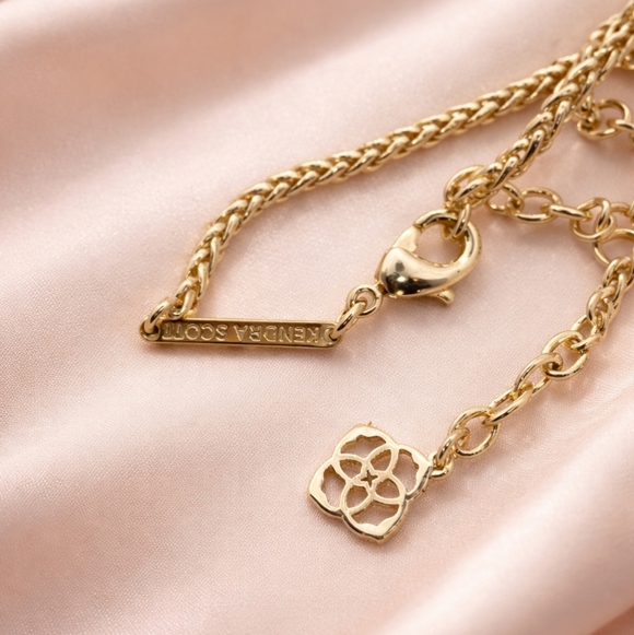 Kendra Scott NWOTs Aiden Necklace - Picture 4 of 4